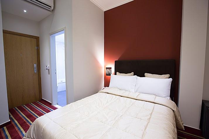 The J Hotel & Spa Бейрут Экстерьер фото
