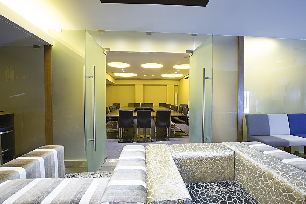 The J Hotel & Spa Бейрут Экстерьер фото