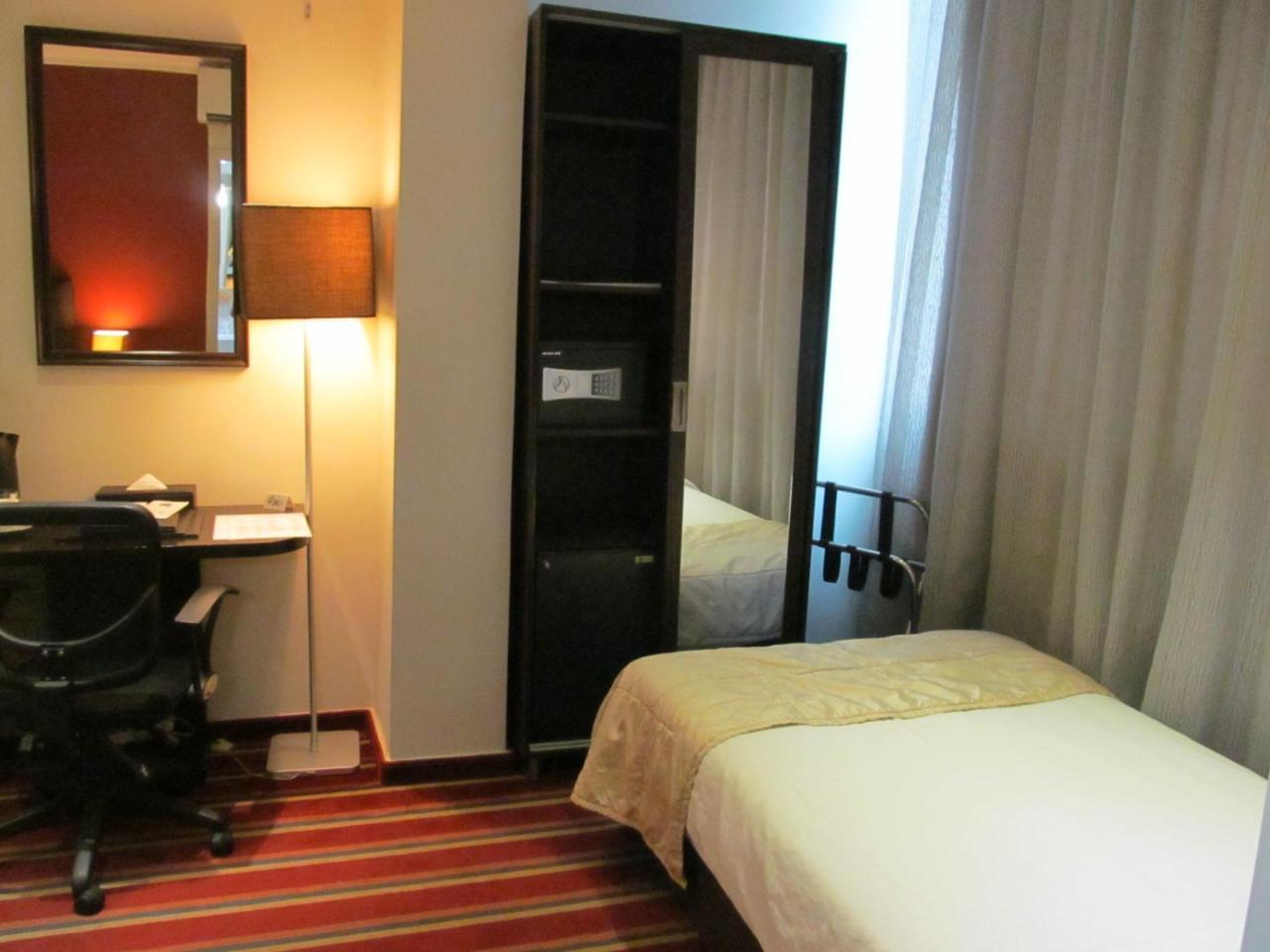 The J Hotel & Spa Бейрут Экстерьер фото
